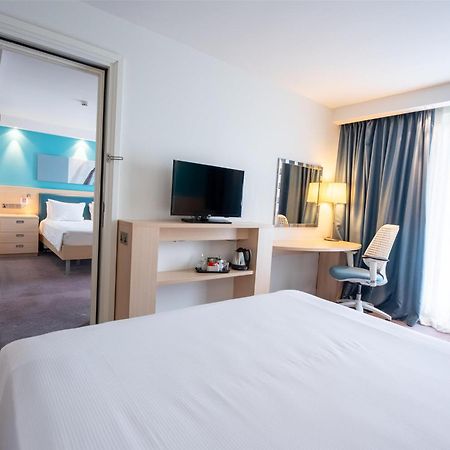 Hampton By Hilton Bristol Airport Hotel Redhill  Luaran gambar