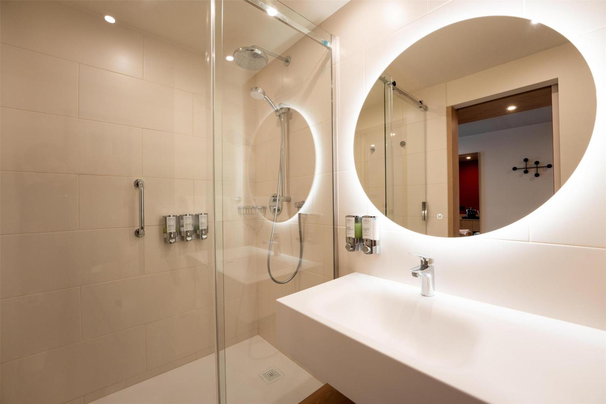 Hampton By Hilton Bristol Airport Hotel Redhill  Luaran gambar