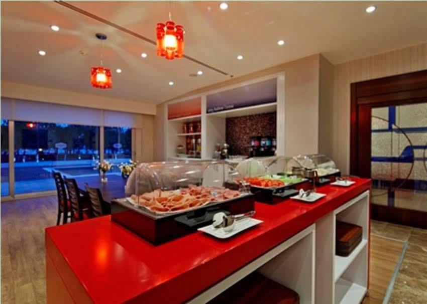 Hampton By Hilton Bristol Airport Hotel Redhill  Luaran gambar